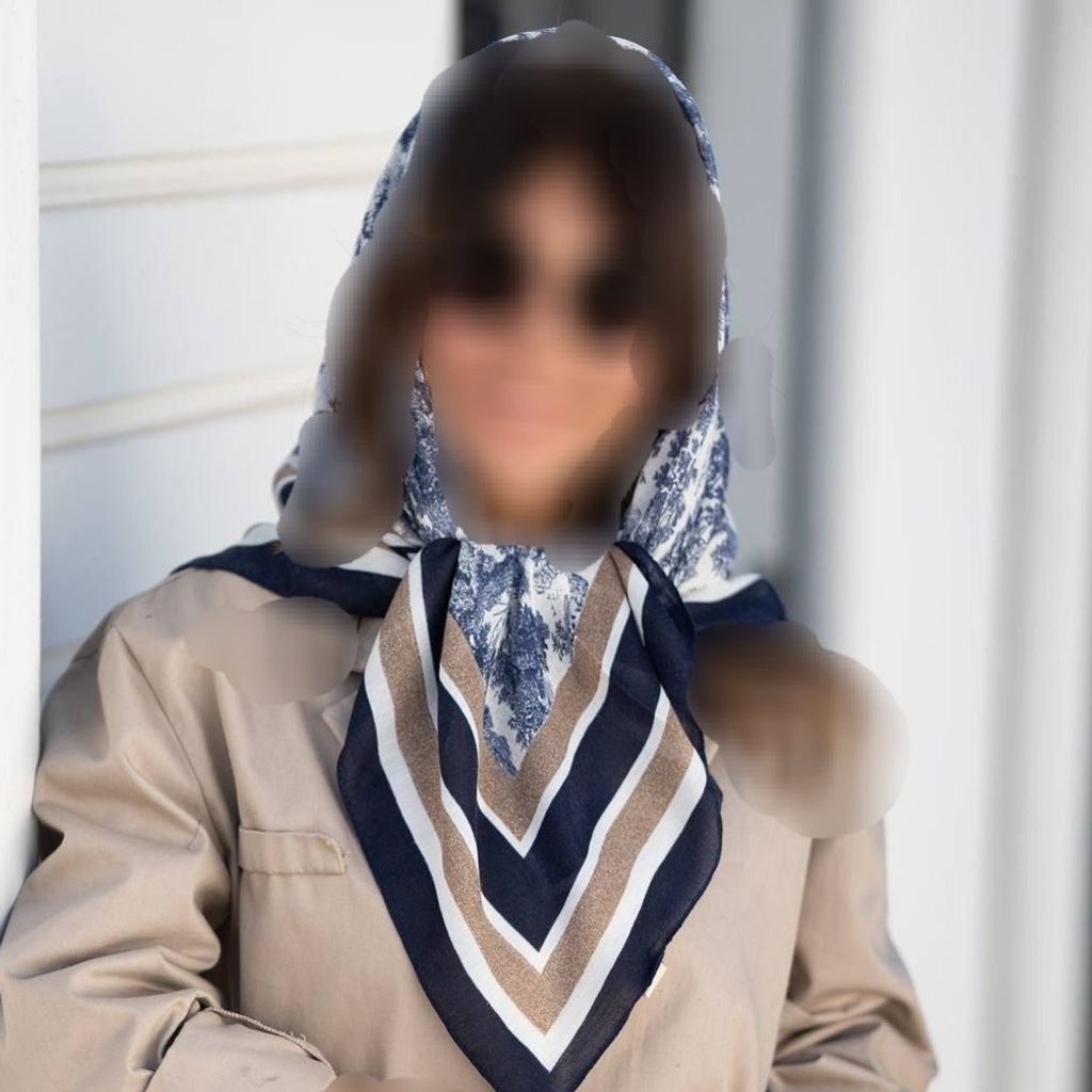 خرید انلاین روسری نخی وارداتی قواره 100 طرح درختچه ویژه روز مادر