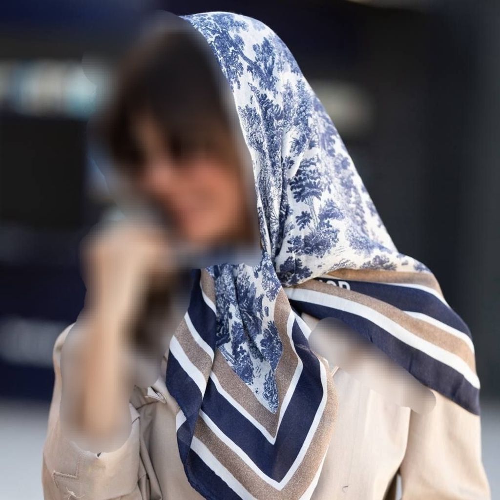 قیمت ارزان روسری نخی وارداتی قواره 100 طرح درختچه ویژه روز مادر