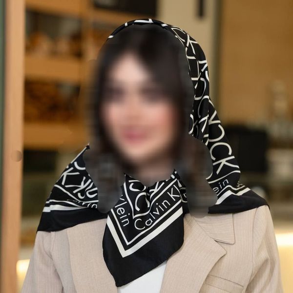 روسری ابریشم توییل قواره 100 طرح ck درشت ویژه روز مادر