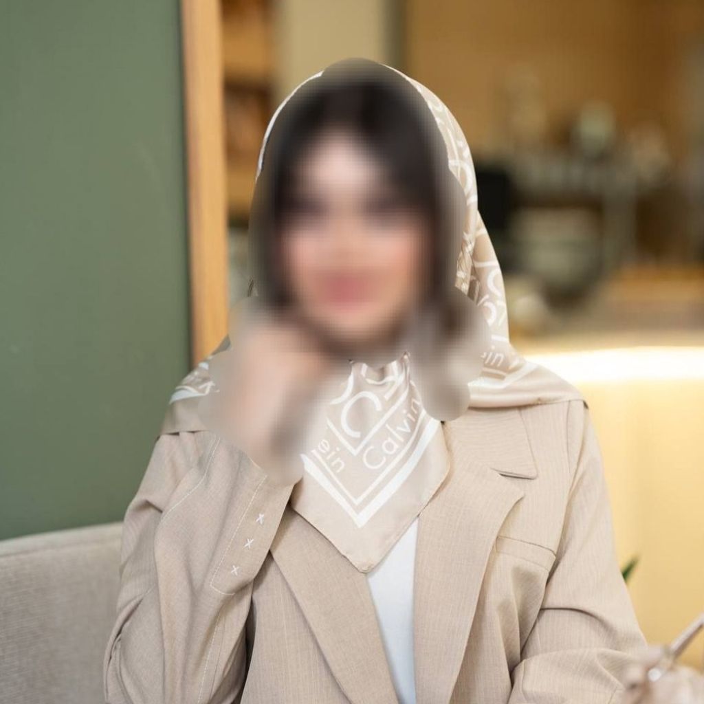 خرید انلاین روسری ابریشم توییل قواره 100 طرح ck درشت ویژه روز مادر