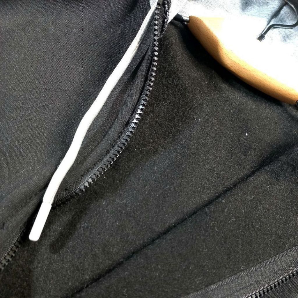 قیمت ارزان سوییشرت زنانه و مردانه دانهیل