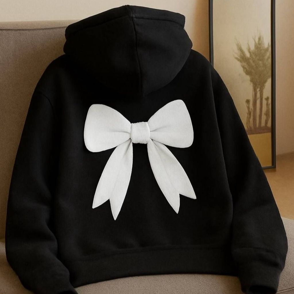 فروش اینترنتی هودی مشکی پاپیون