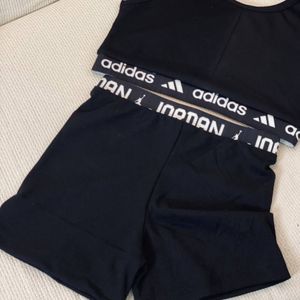 ست نیم‌تنه و شورتک