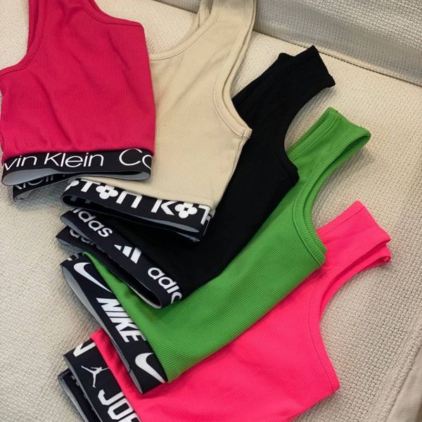 ست نیم‌تنه و شورتک