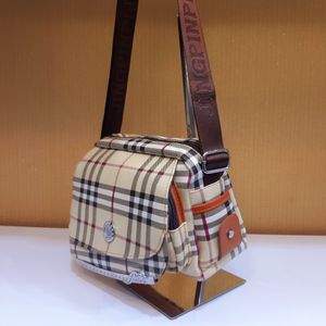 کیف دوشی Burberry