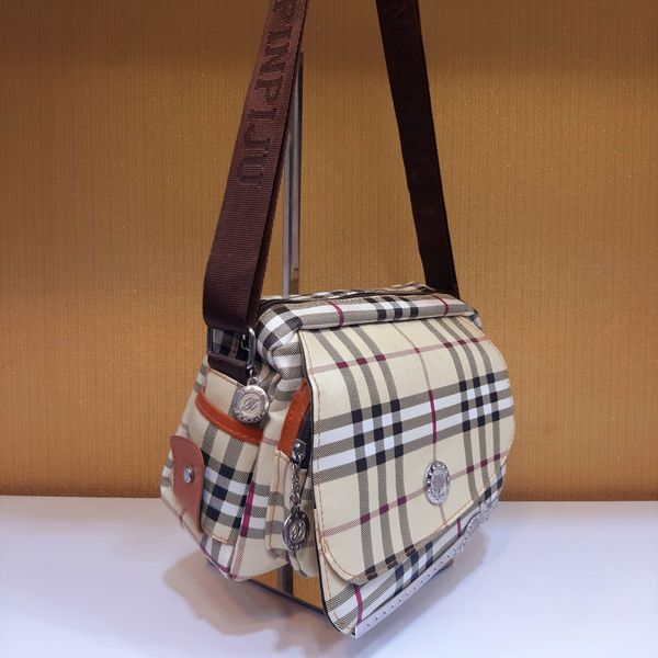 کیف دوشی Burberry