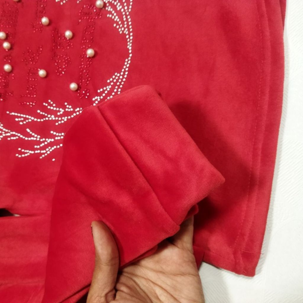 مشخصات بلوز شلوار مخمل دخترانه bl5rt