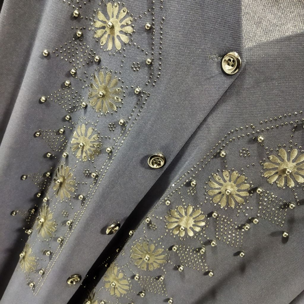 خرید اینترنتی مانتو جلو دکمه سایزبزرگ زنانه mn73u