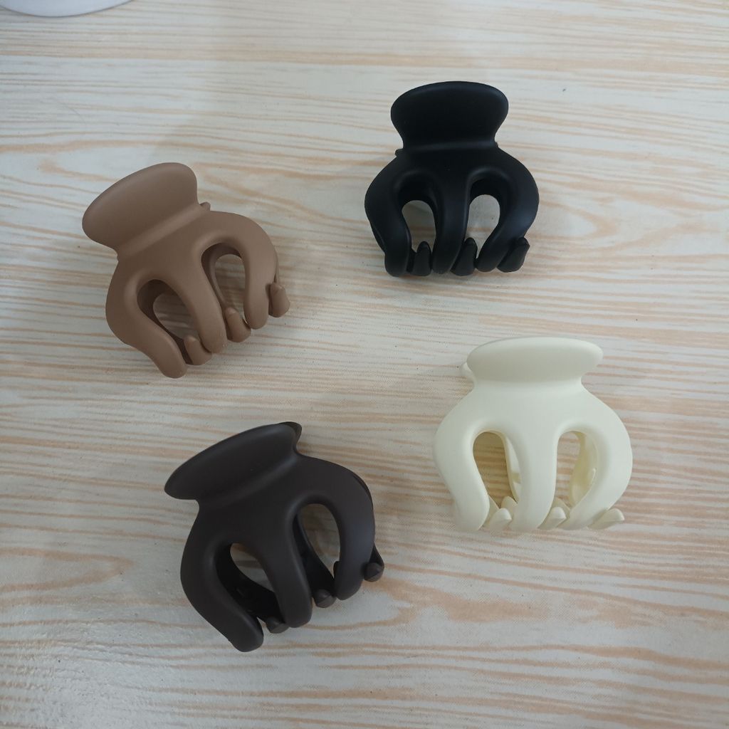 خرید انلاین کلیپس کوچک زنانه