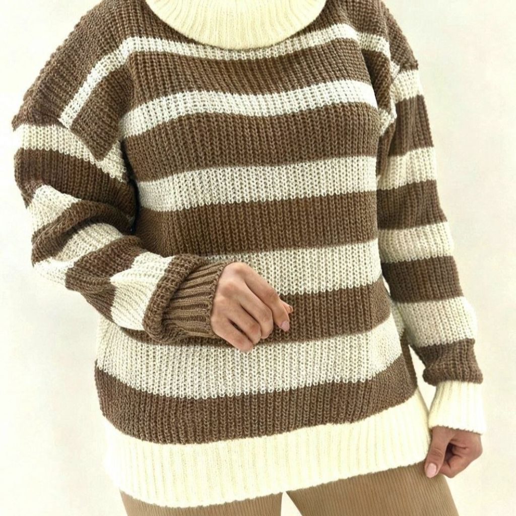 فروش اینترنتی بافت یقه شل راه راه