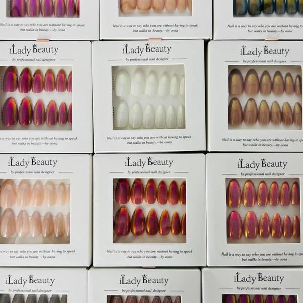 😍ناخن مصنوعی هلوگرامی