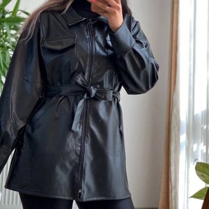 کت چرم تو کرکی