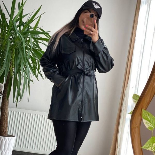 کت چرم تو کرکی