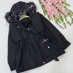 مشخصات کاپشن پاتریم نورا