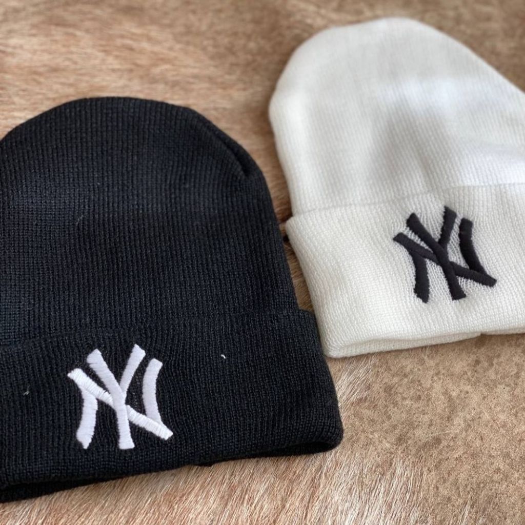 خرید آنلاین کلاه بافت اسپرت