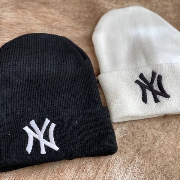 کلاه بافت اسپرت