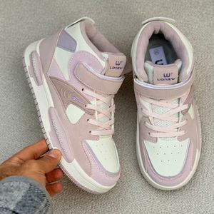 خرید اینترنتی قیمت کتونی بچگانه نیمساق از Simba کد 4091502