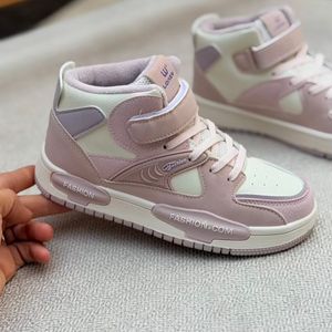 خرید اینترنتی قیمت کتونی بچگانه نیمساق از Simba کد 4091502