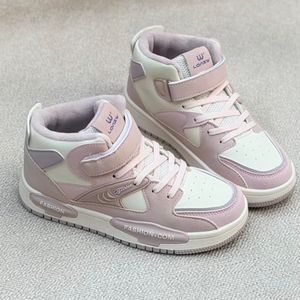 خرید اینترنتی قیمت کتونی بچگانه نیمساق از Simba کد 4091502