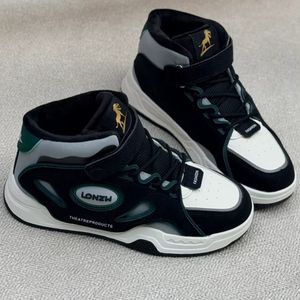 خرید اینترنتی قیمت کتونی بچگانه نیمساق از Simba کد 4091501