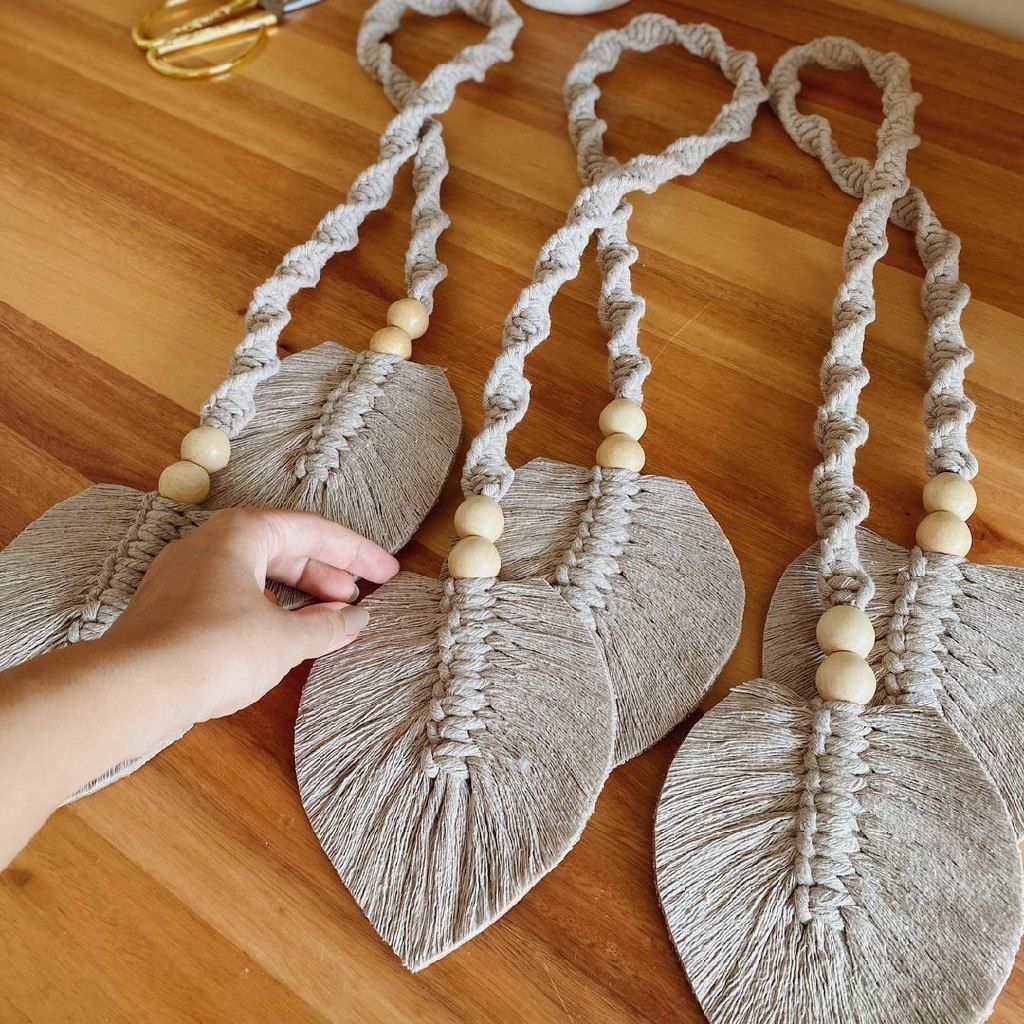 قیمت ارزان هولدر.پرده برگ مکرومه نوستالژی