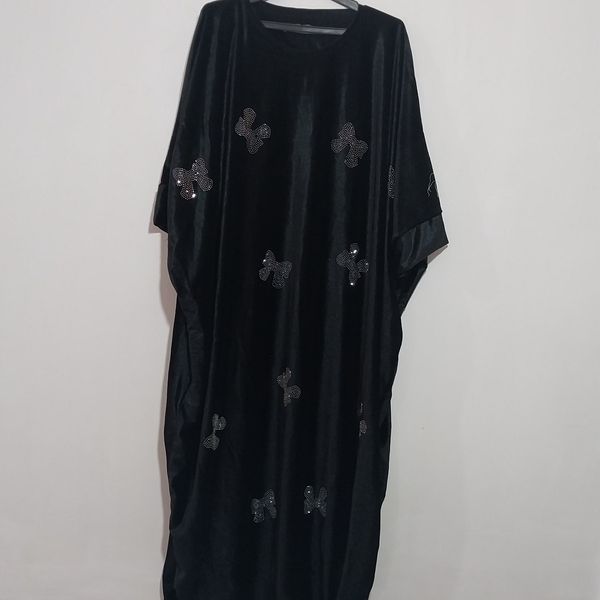 مانتو عبایی مخمل نگینی