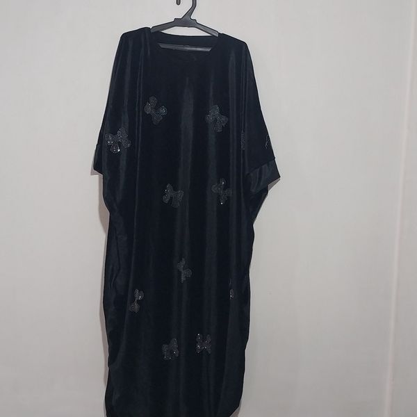 مانتو عبایی مخمل نگینی