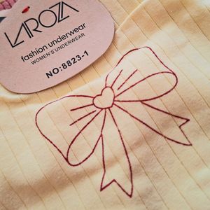 مشخصات شورت عروسکی زنانه کبریتی نخی بسته 2 عددی