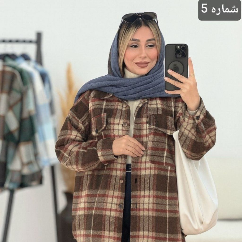 مشخصات مانتو پشمی شقایق نورا