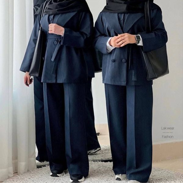 مانتو سه تیکه اداری و دانشجویی بارن نورا