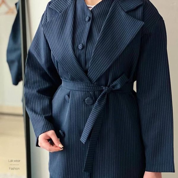 مانتو سه تیکه اداری و دانشجویی بارن نورا