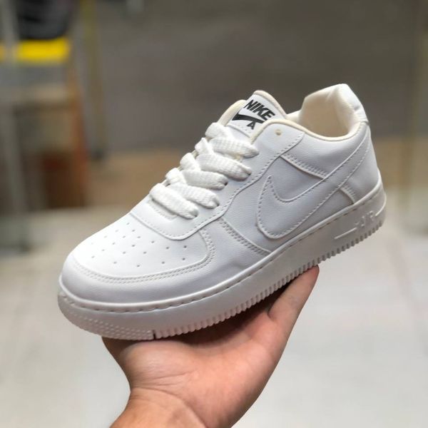 کفش نایک ایرفورس زنانه رنگ سفید