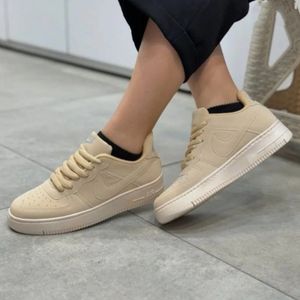 کفش نایک ایرفورس زنانه رنگ کرم