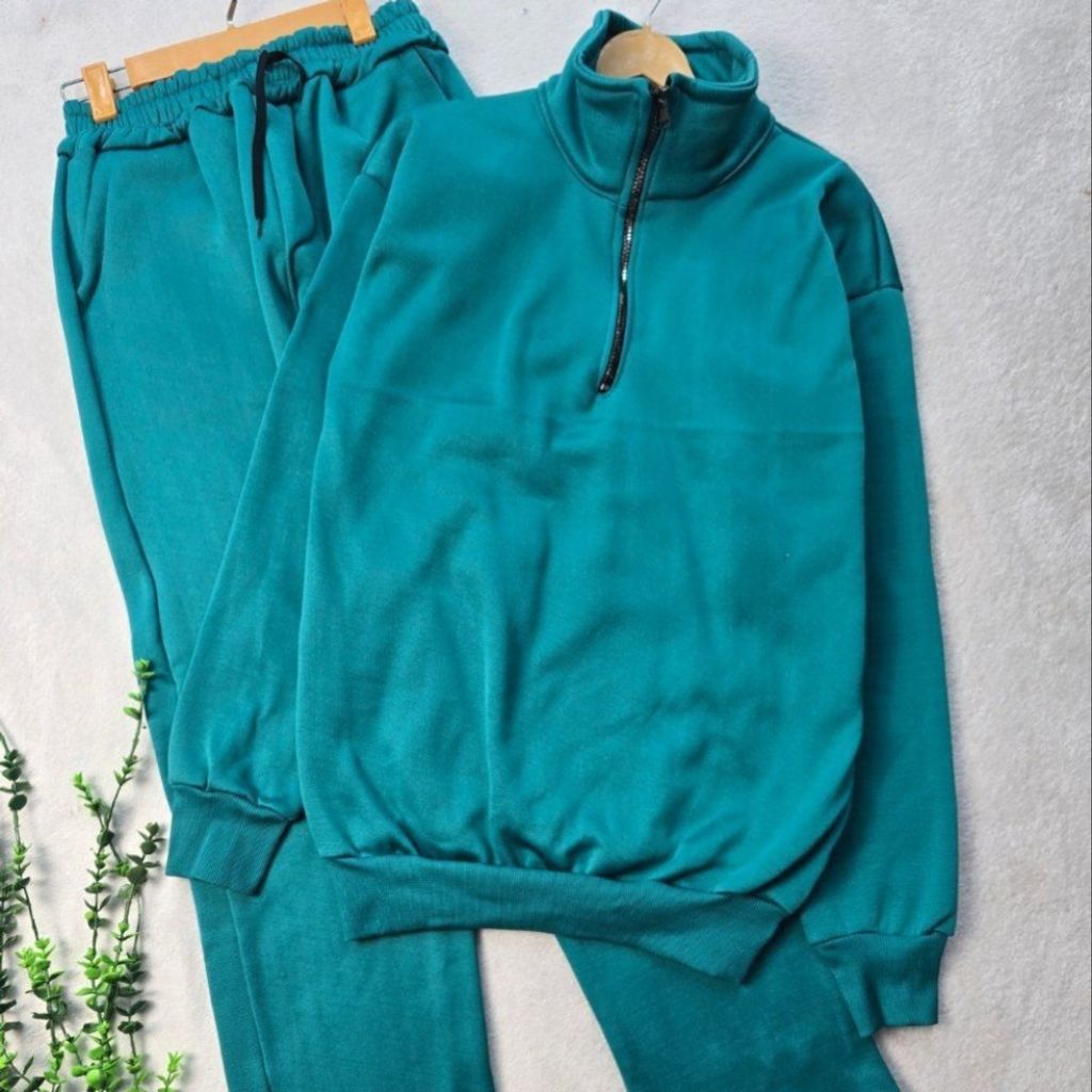 خرید اینترنتی ست هودی زیپ دار و شلوار نورا