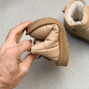 خرید اینترنتی قیمت بوت بچگانه نیمساق شنل دوزی از کاشوز کد 4091604