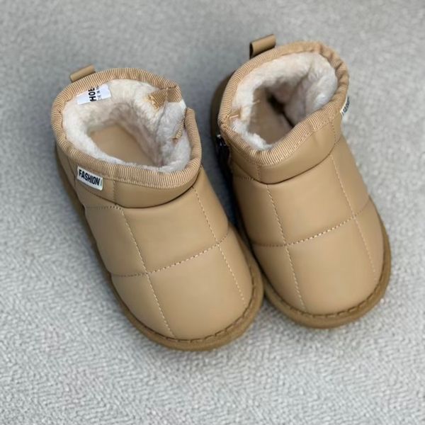 بوت بچگانه نیمساق شنل دوزی از کاشوز کد 4091604