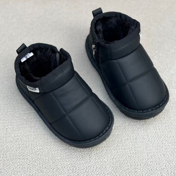 بوت بچگانه نیمساق شنل دوزی از کاشوز کد 4091604