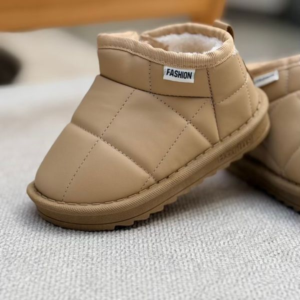 بوت بچگانه نیمساق شنل دوزی از کاشوز کد 4091604