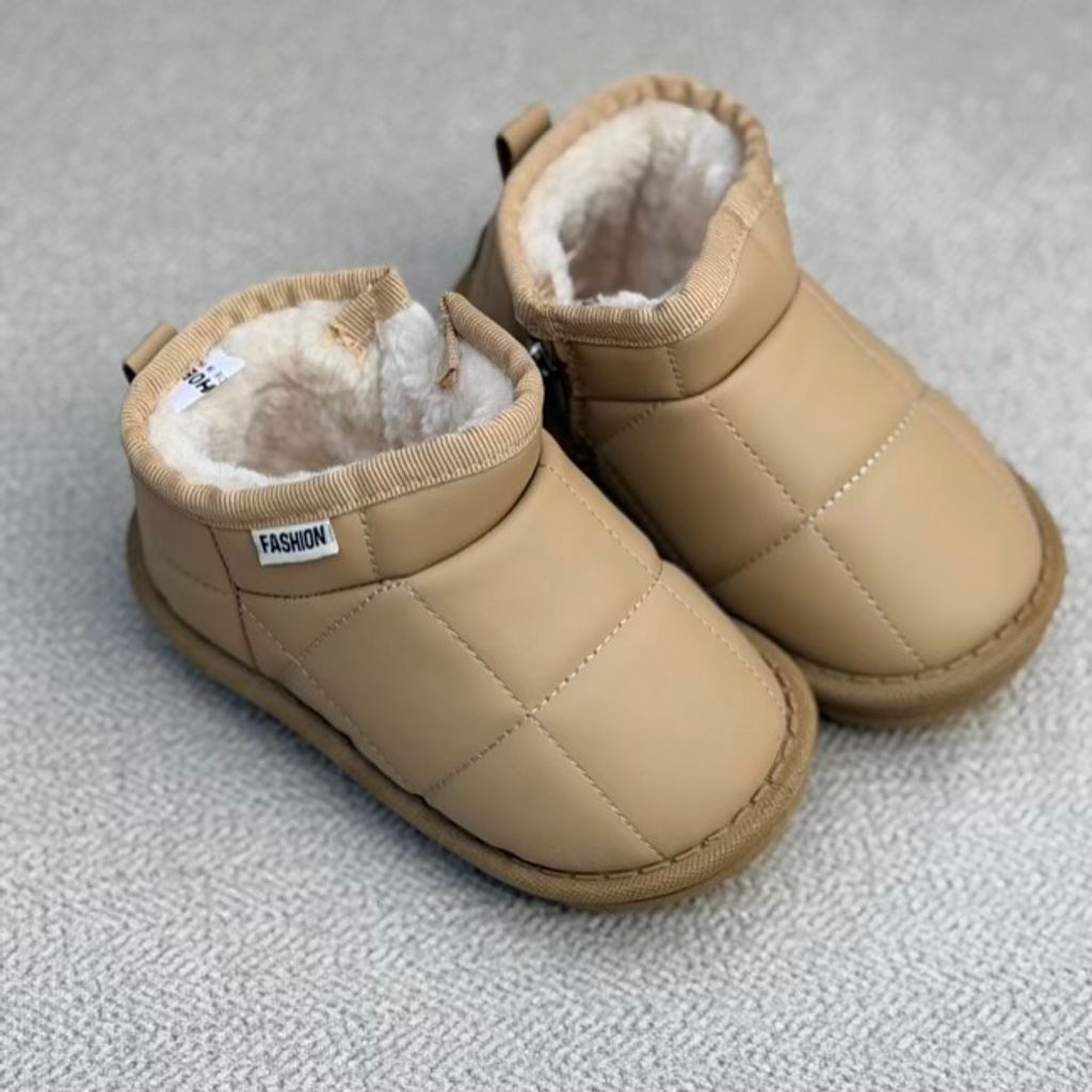 خرید اینترنتی قیمت بوت بچگانه نیمساق شنل دوزی از کاشوز کد 4091604