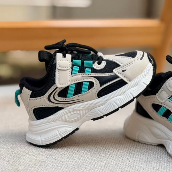 کتونی بچگانه طرح دوخط از KAKA کد 4091601