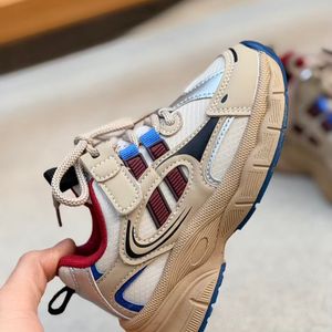 خرید اینترنتی قیمت کتونی بچگانه طرح دوخط از KAKA کد 4091601