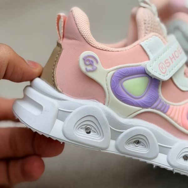 کتونی بچگانه طرح B از کاشوز کد 4091602