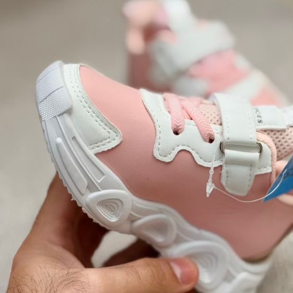 کتونی بچگانه طرح B از کاشوز کد 4091602