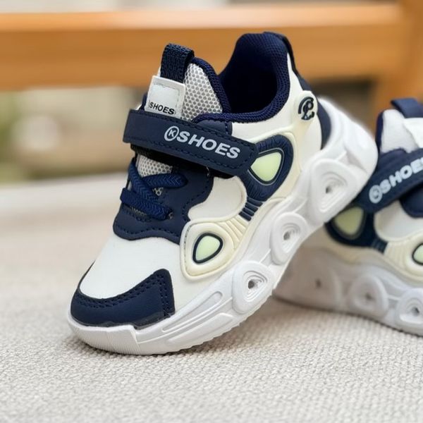 کتونی بچگانه طرح B از کاشوز کد 4091602