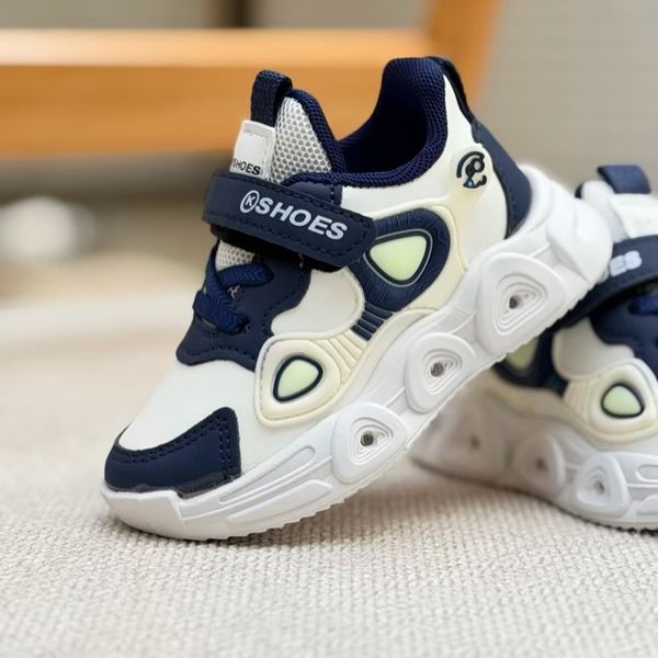 کتونی بچگانه طرح B از کاشوز کد 4091602