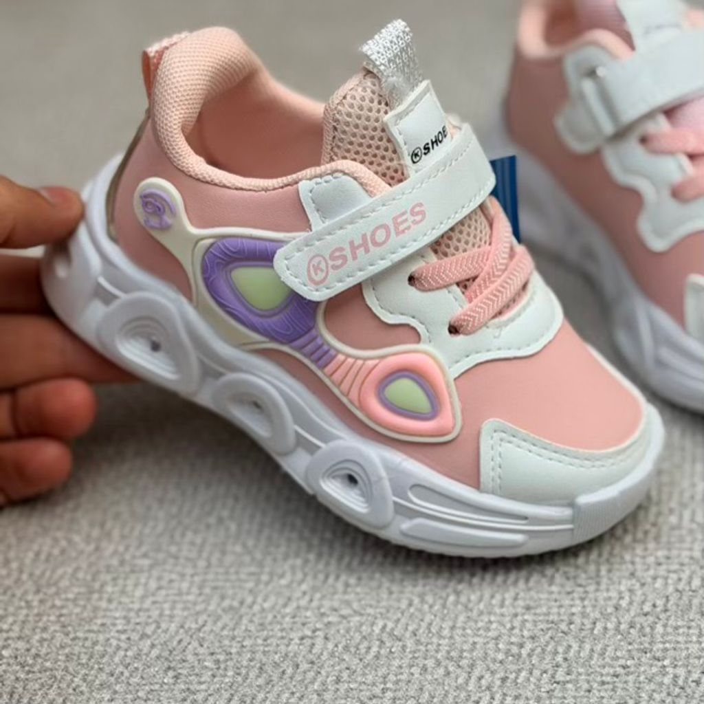 خرید اینترنتی قیمت کتونی بچگانه طرح B از کاشوز کد 4091602