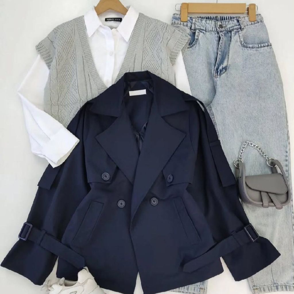 مشخصات مانتو بارونی زنانه طرح مهتاب