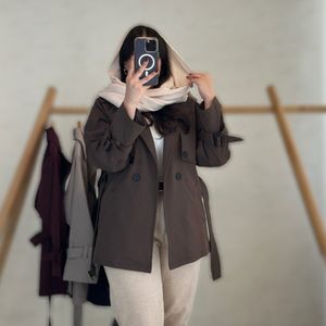 خرید اینترنتی مانتو بارونی زنانه طرح مهتاب