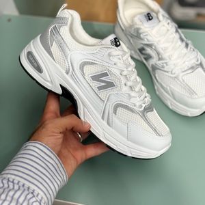 خرید اینترنتی قیمت کتونی بچگانه طرح نیوبالانس 530 از کد 4072002