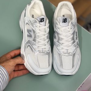 خرید اینترنتی قیمت کتونی بچگانه طرح نیوبالانس 530 از کد 4072002